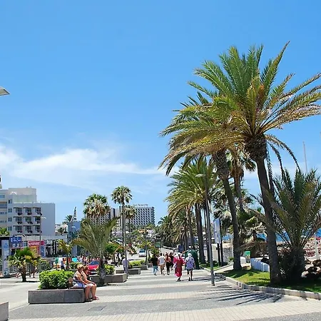 Island Pool Escape * Costa Adeje (Tenerife)