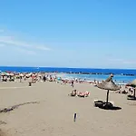 Apartament Island Pool Escape