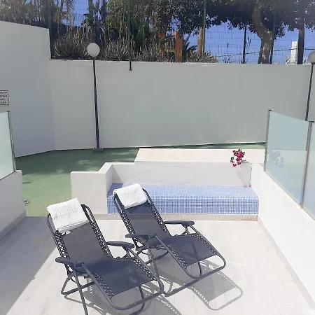 דירה Island Pool Escape
