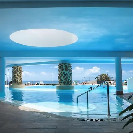 아파트 Island Pool Escape *